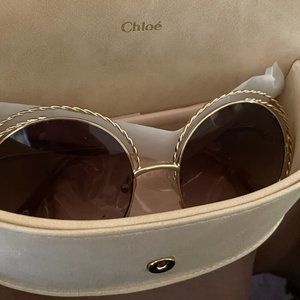 Chloé Women  Oversized  Sunglasses